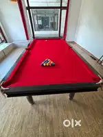 Pool table