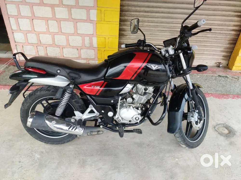 New Bajaj v15 at best price