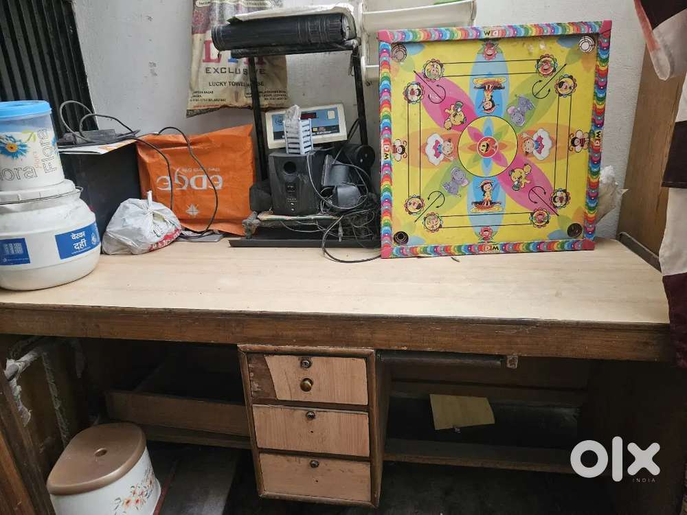 Wooden Counter table