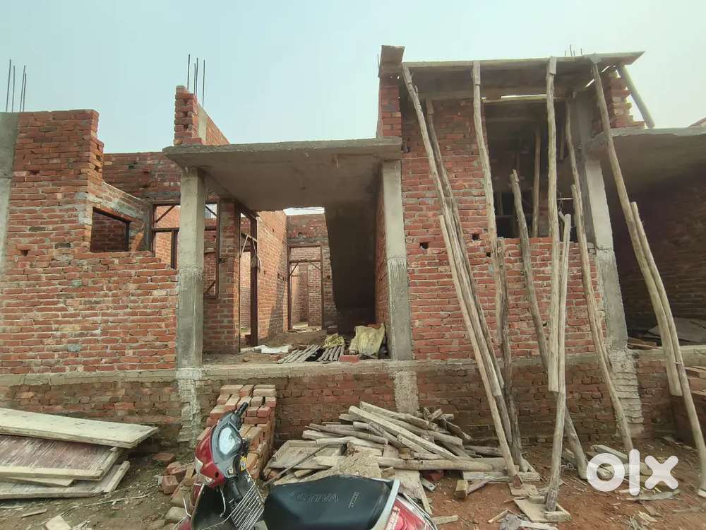 110 gaj house for sell