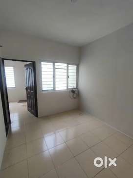 1 BHK FLAT FOR SALE IN KG GARDEN CITY APARTMENTS.