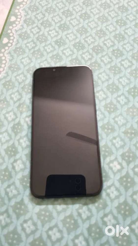 Iphone 13 128GB Midnight Black 87% battery health