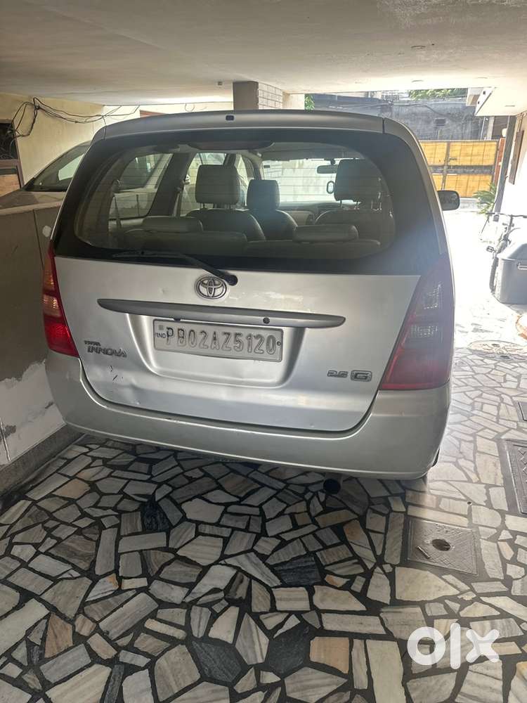 Driver for passenger car needed