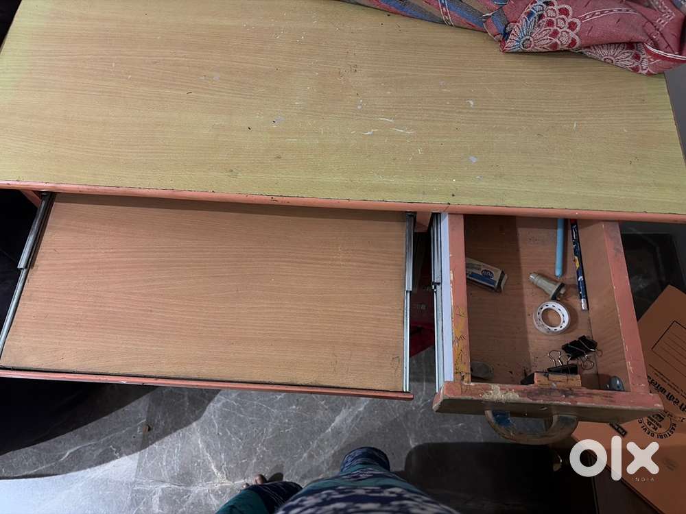 Computer table and revolving chair