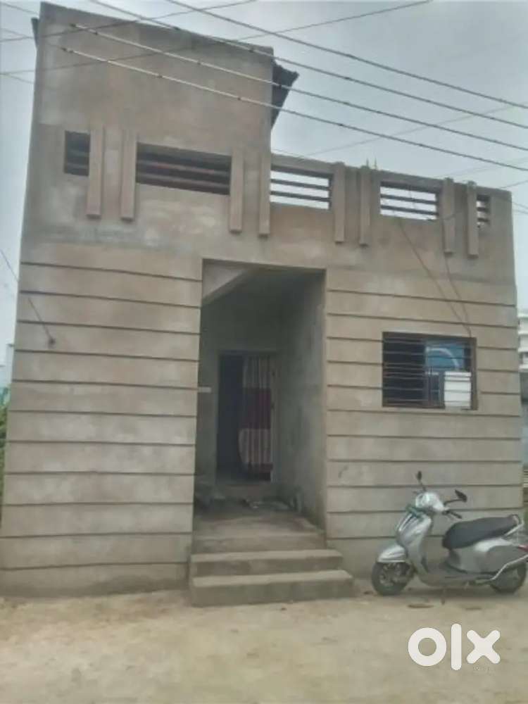 Urgent ya Ghar sale karna hai No 820835