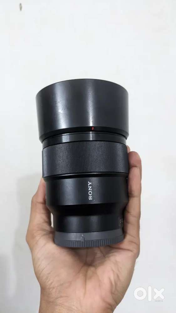 Sony SEL85F18 E
Mount Full Frame...
