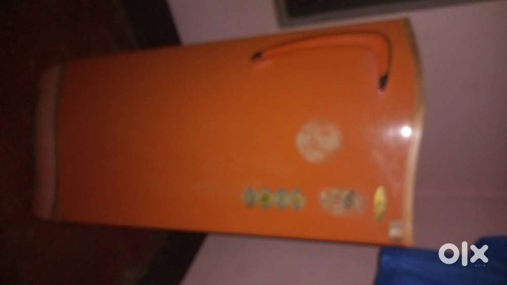 One floor fridge