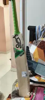Kookaburra bat