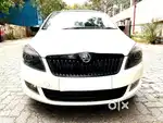 Skoda Rapid 1.6 MPI AT Elegance BLACK PACKAGE, 2015, Petrol