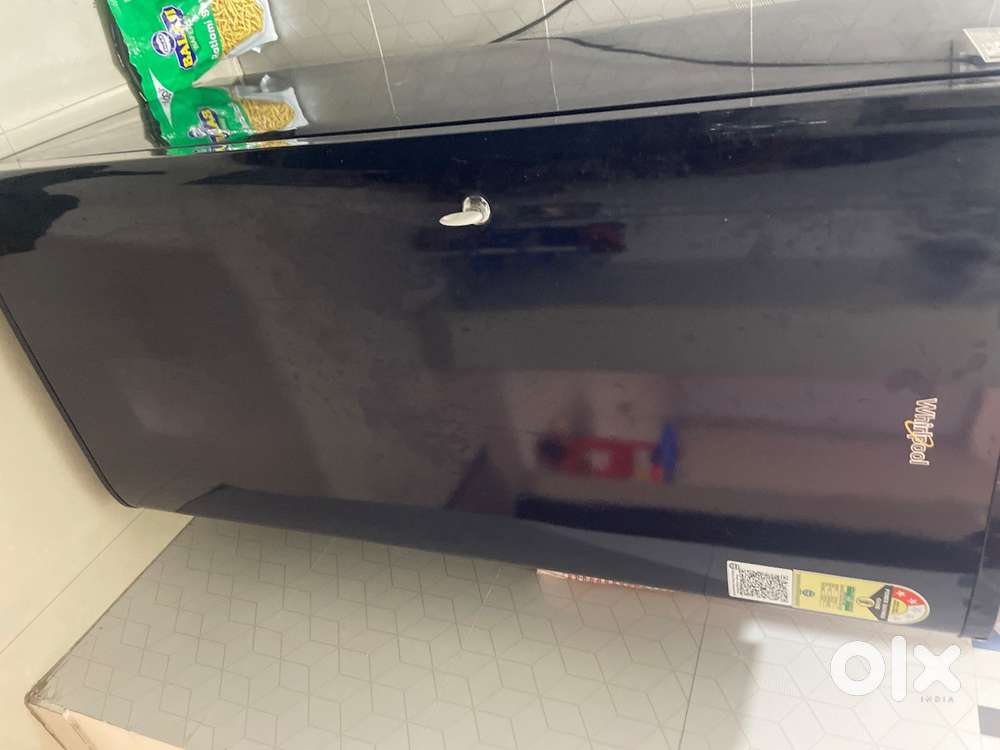 Whirlpool 184L, 7 months, single door