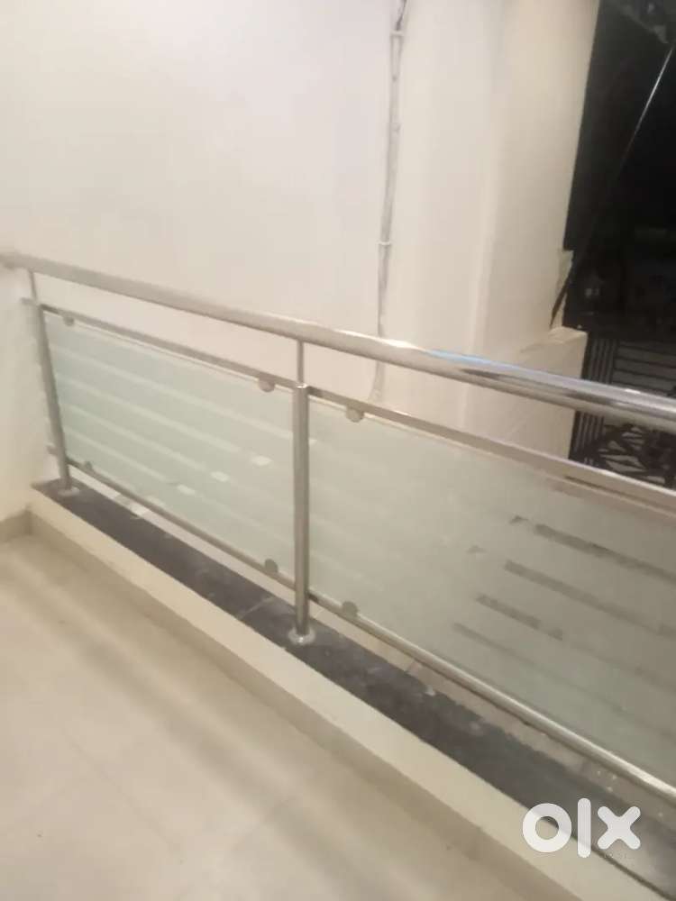 2 Room set available near Barra 2