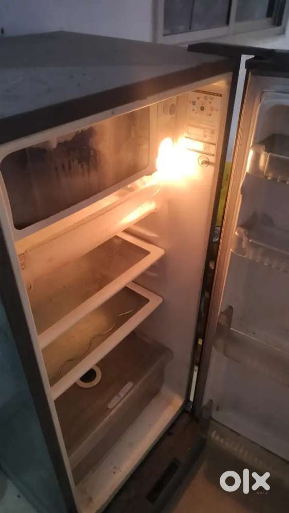 Second hand fridge for sale