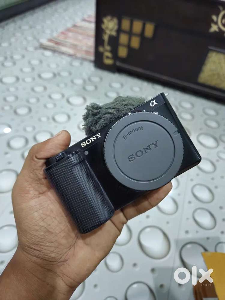 Sony ZV E10 Mirrorless Body Excellent Condition