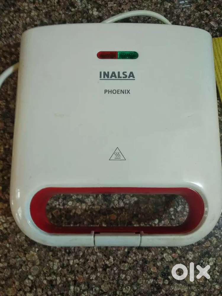 Lamp Rotating lamp, speakers ,sandwitch toaster maker inalsa, kettle