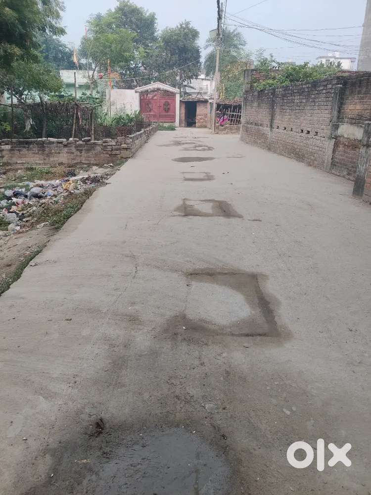 Lalit bus stand khurmabad