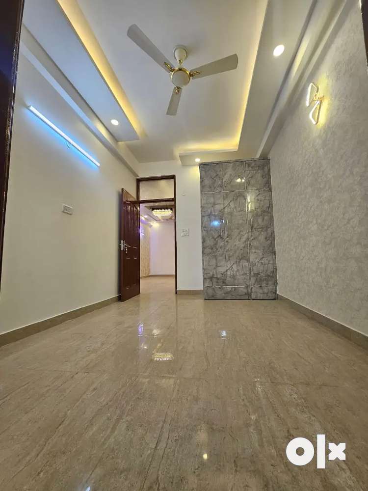3 BHK with lift marking