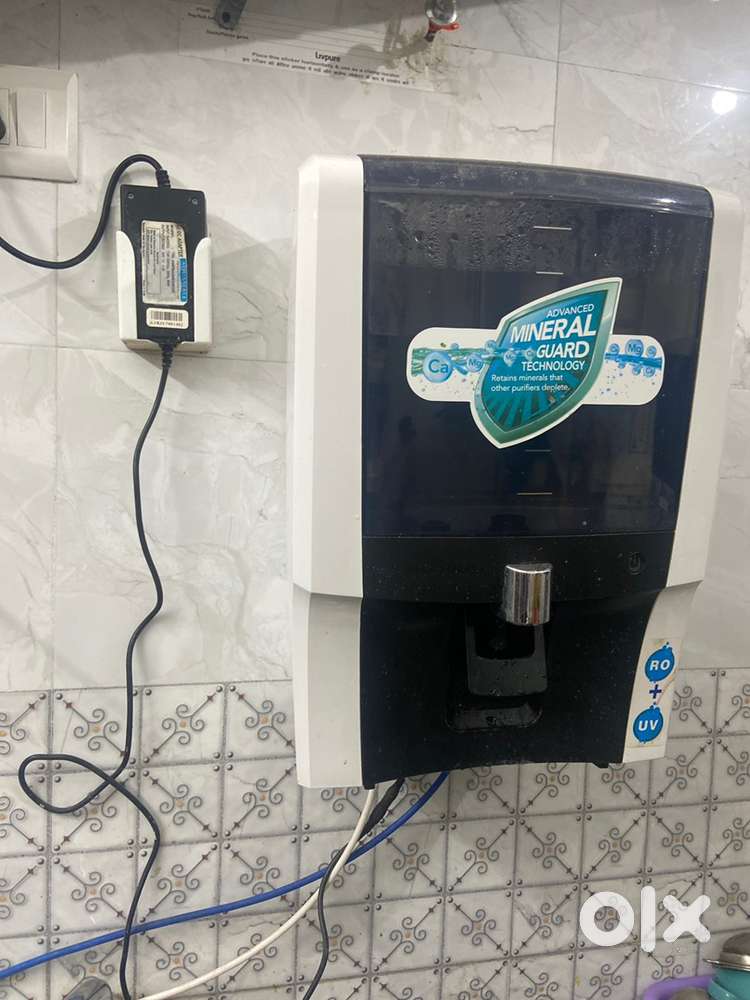 Aquagourd advanced technology 7ltou+ro water purifier  7 years old go