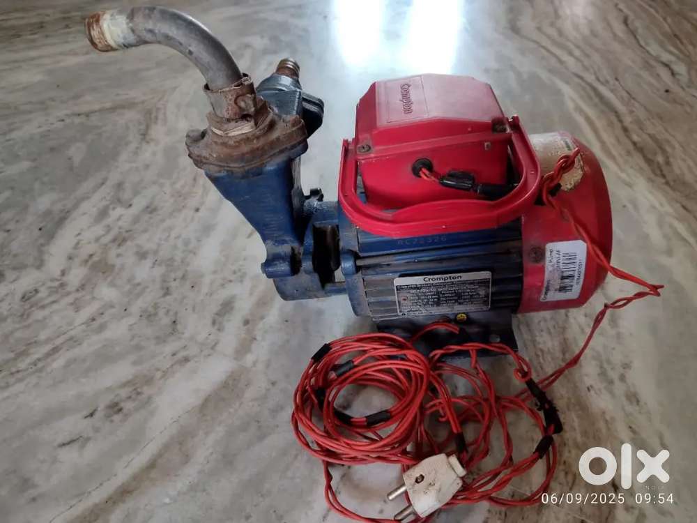 Crompton mini crest monoblock pump set 0.5 hp