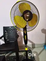 Standing fan
