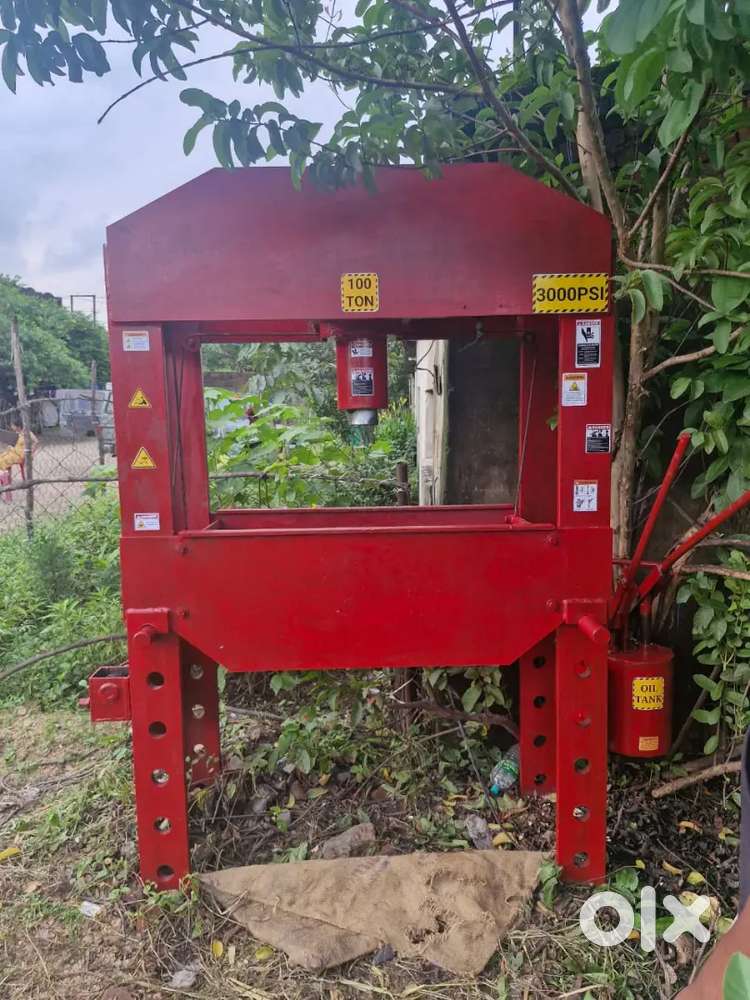 Hydraulic press 100 ton