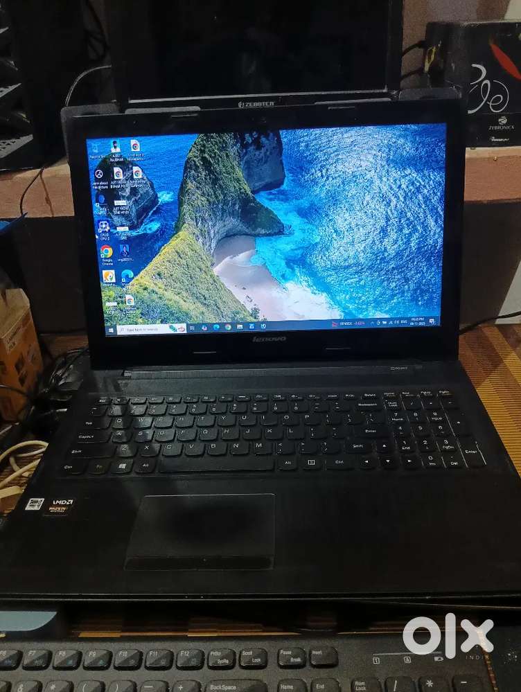 Lenovo i3 5th generation Laptop 8 GB Ram 128 GB SSD 15.6 Inch Display