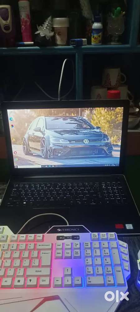 Dell Inspiron 15 3000 i5 processor 
4gb graphics 
8gb ram 
15.6