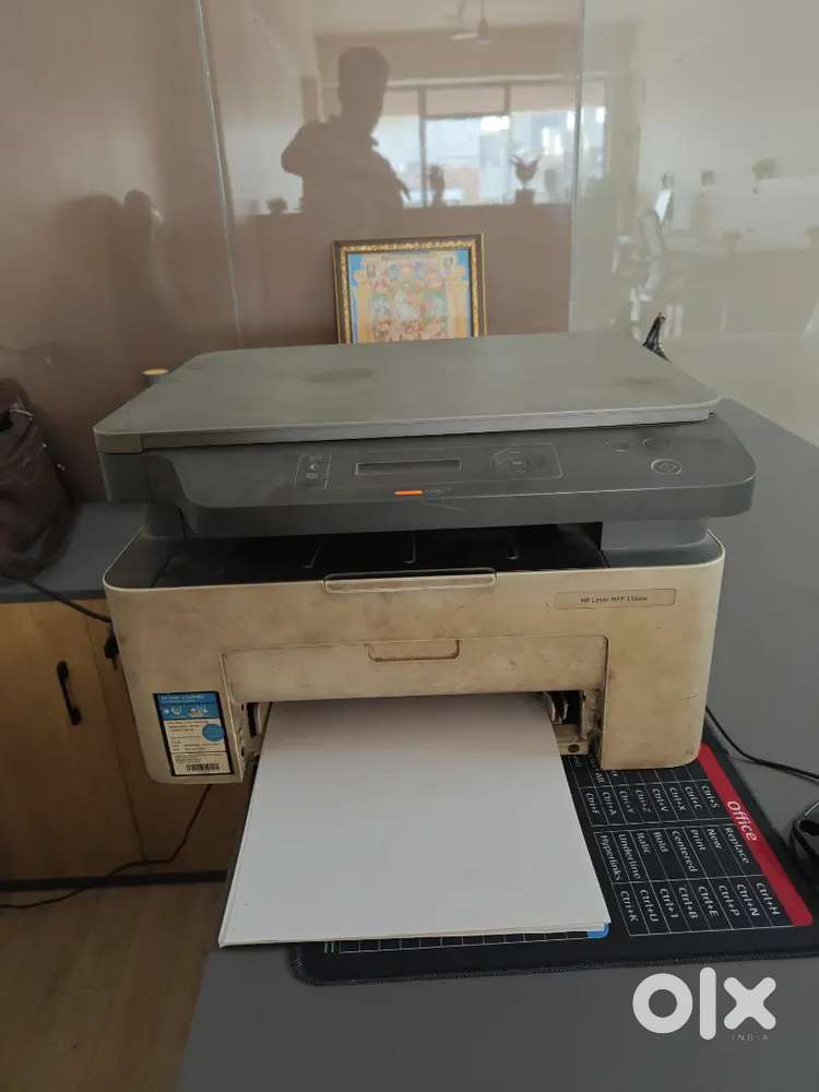 HP laser MFP 136NW
