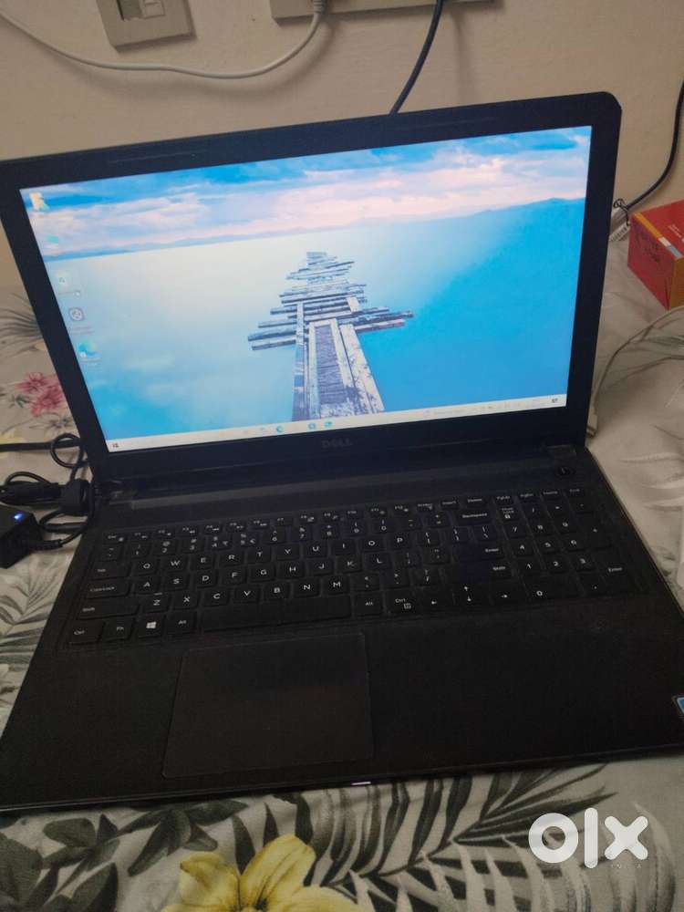 DELL VOSTRO 15 3568