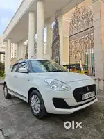 Maruti Suzuki Swift LXI Optional-O, 2019, Petrol