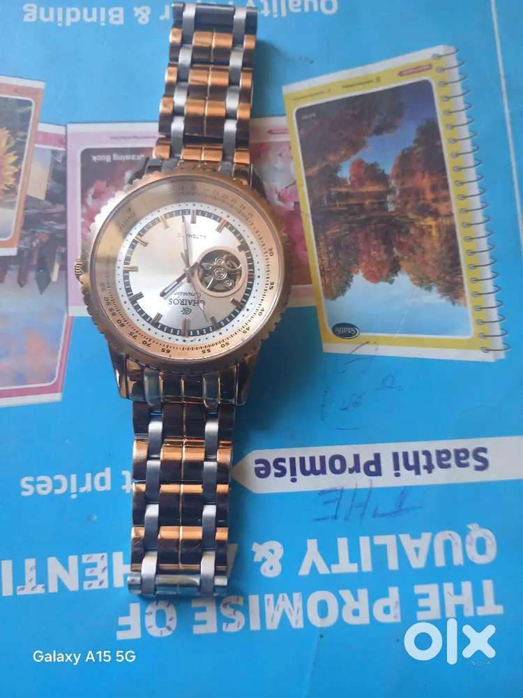 Chairos watch'