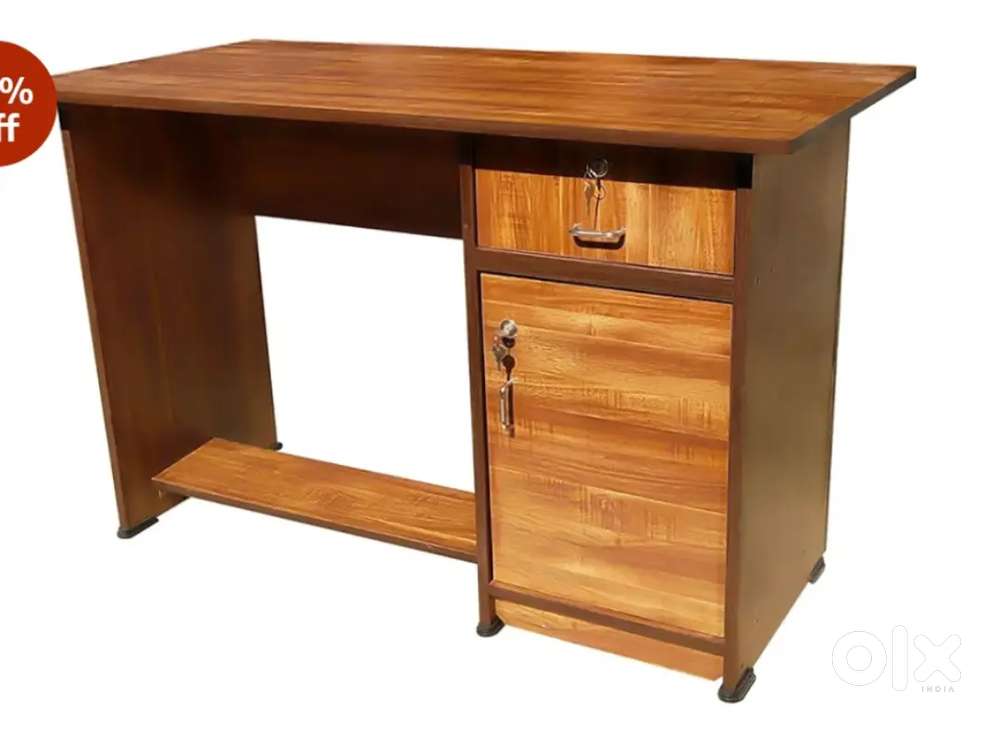 4feet table brand new