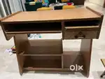 Computer/Study Table in best condition for Sale