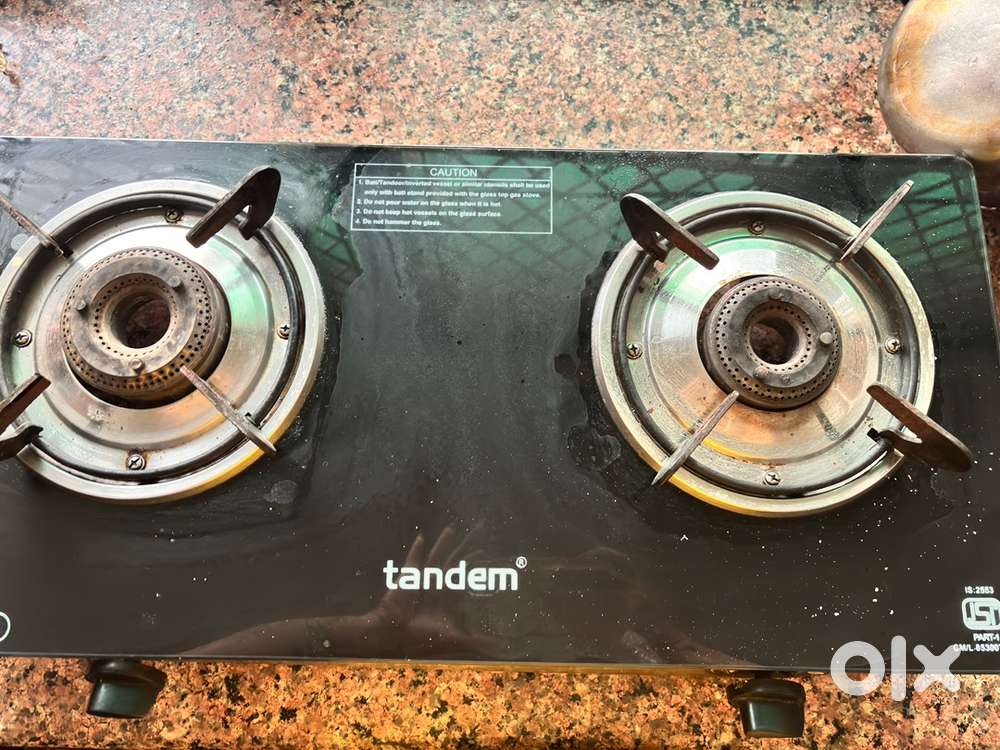 Stove and other kitchen utensils included