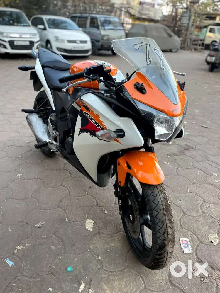 HONDA CBR 150R (2013) MODEL