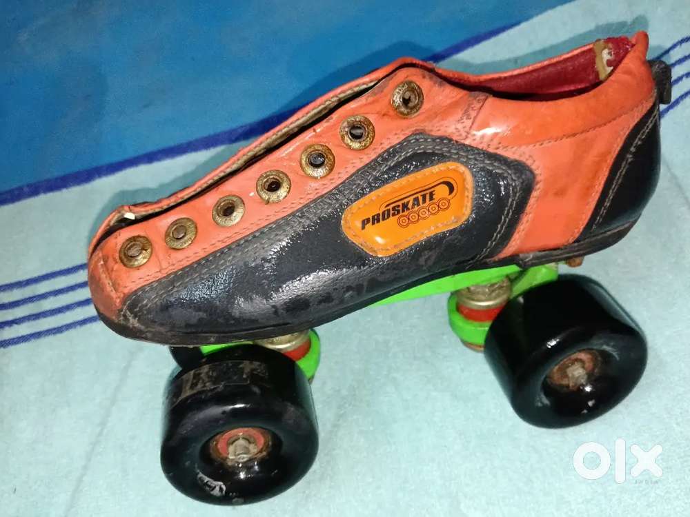 Skatin shoes (proskates)