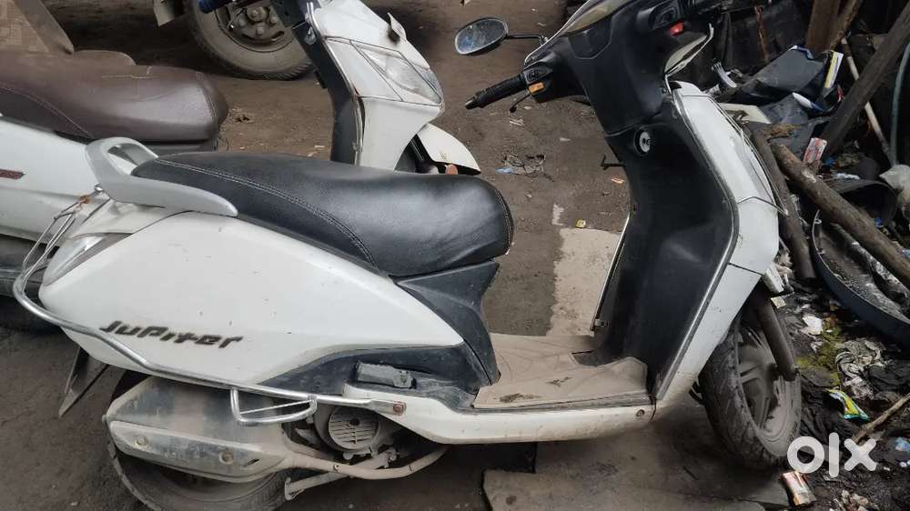 Jis bhai ko lena hai wo call kare