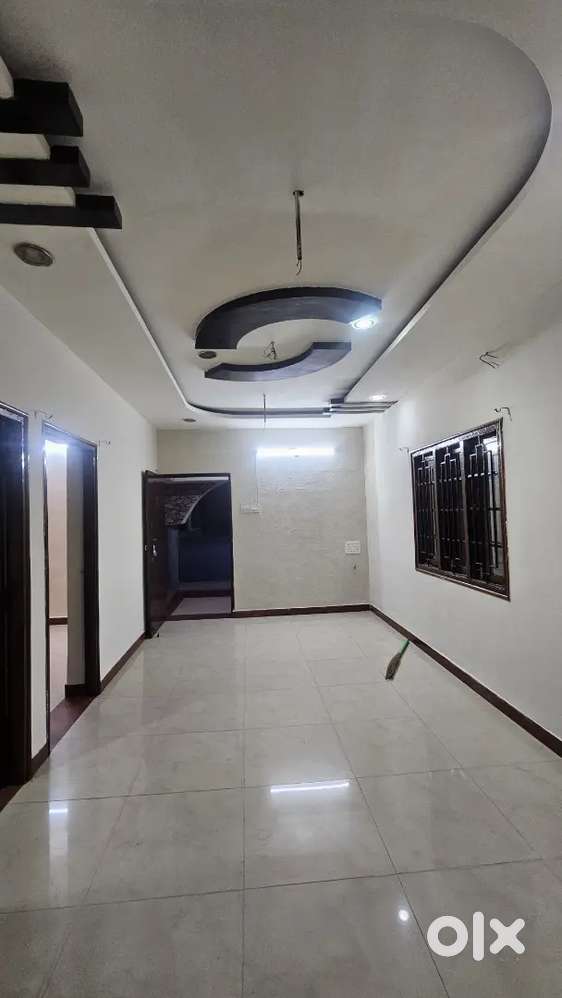 2bhk  indipendent house for rent 14k mahaveer nagar nagar