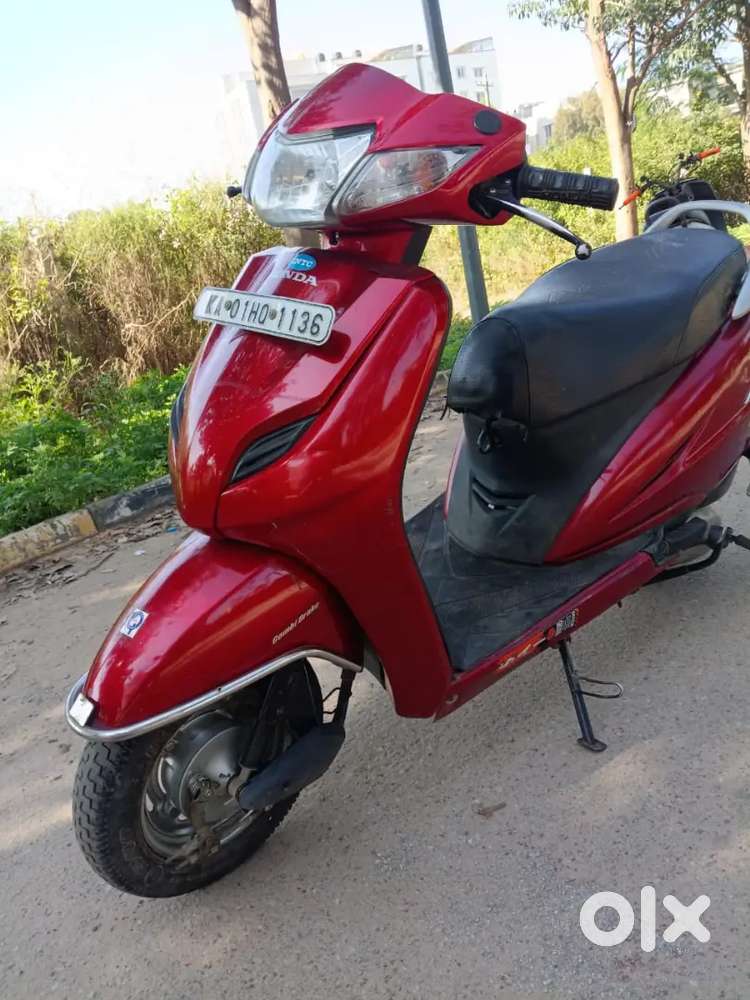 Activa 3g Het 2016 model single owner, right side pannel littel damage