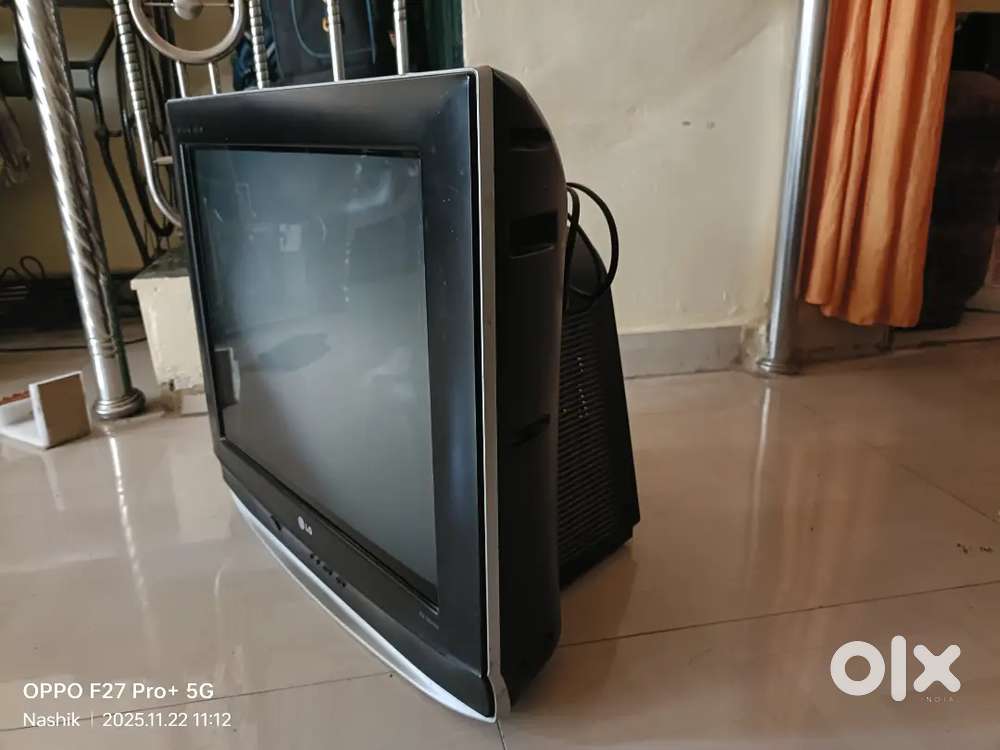 LG Ultra slim TV