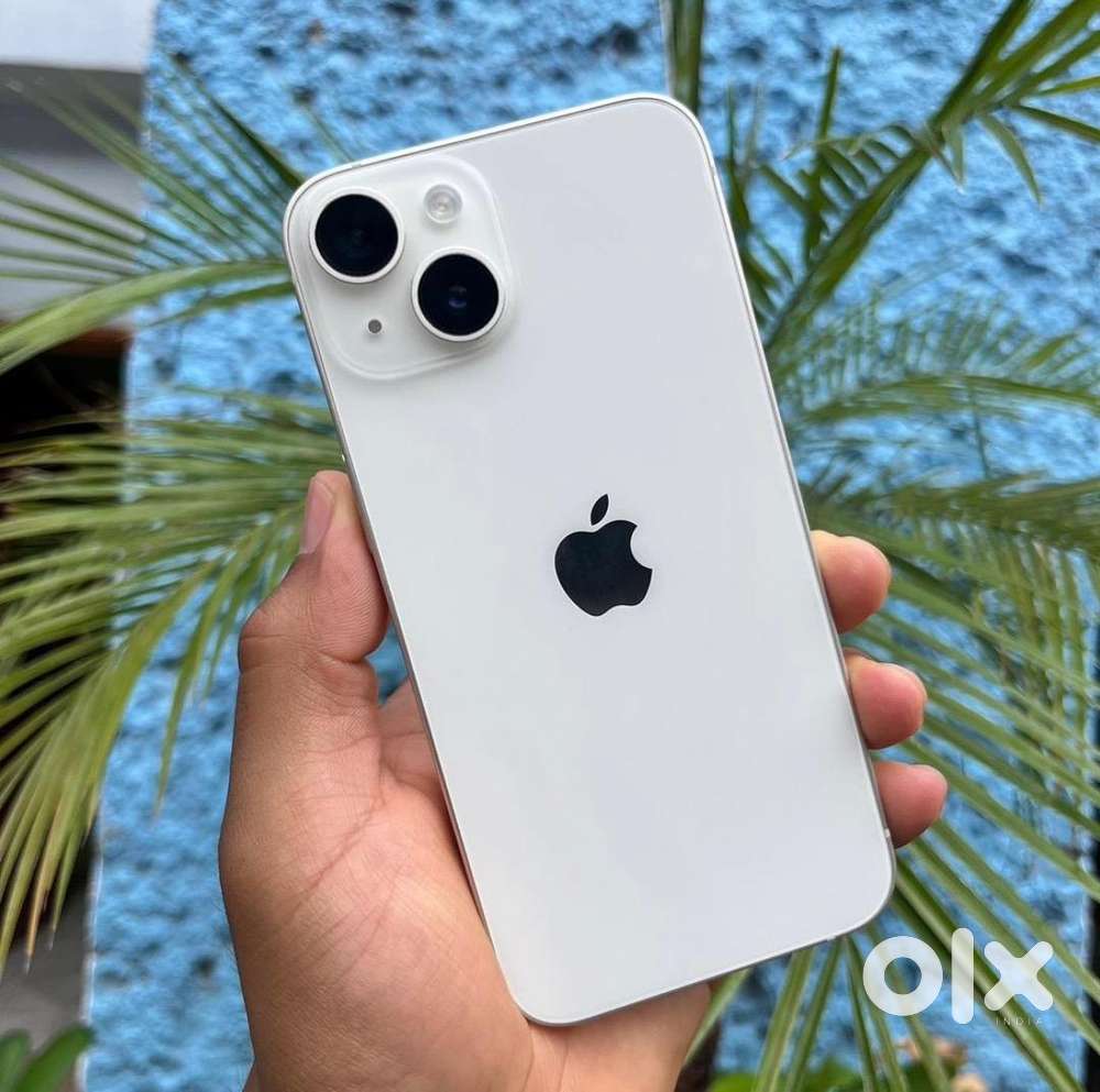 Apple iPhone 14 in 128gb white colour