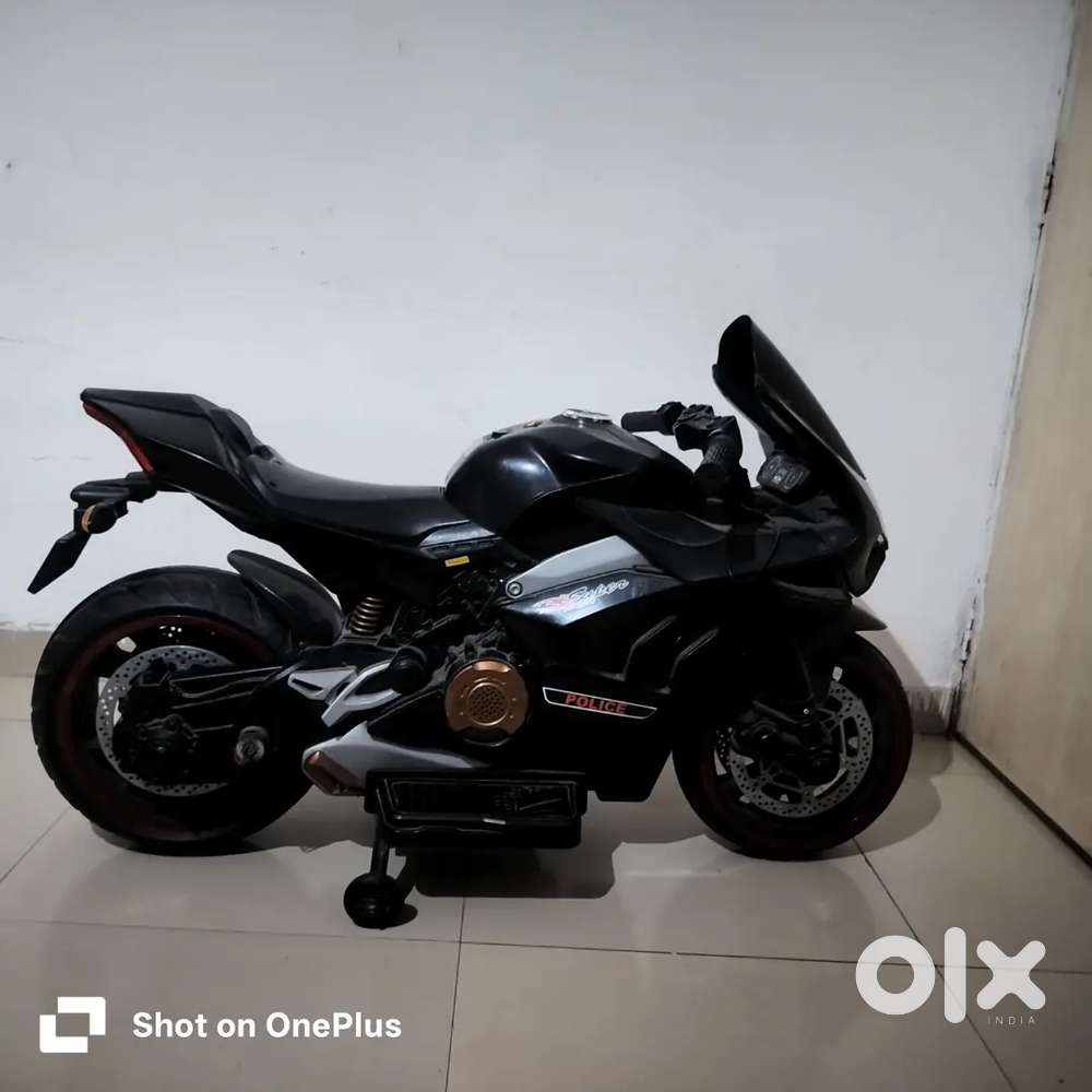 Electronic toy bike for kids