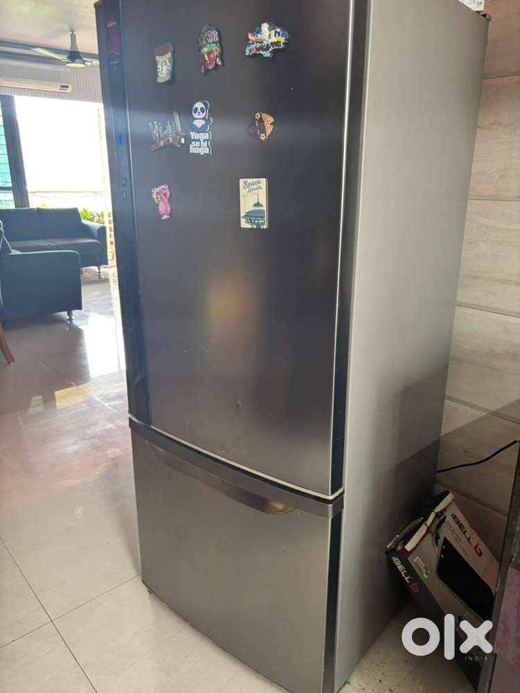 Fridge double door panasonik 421 litre in very good condition