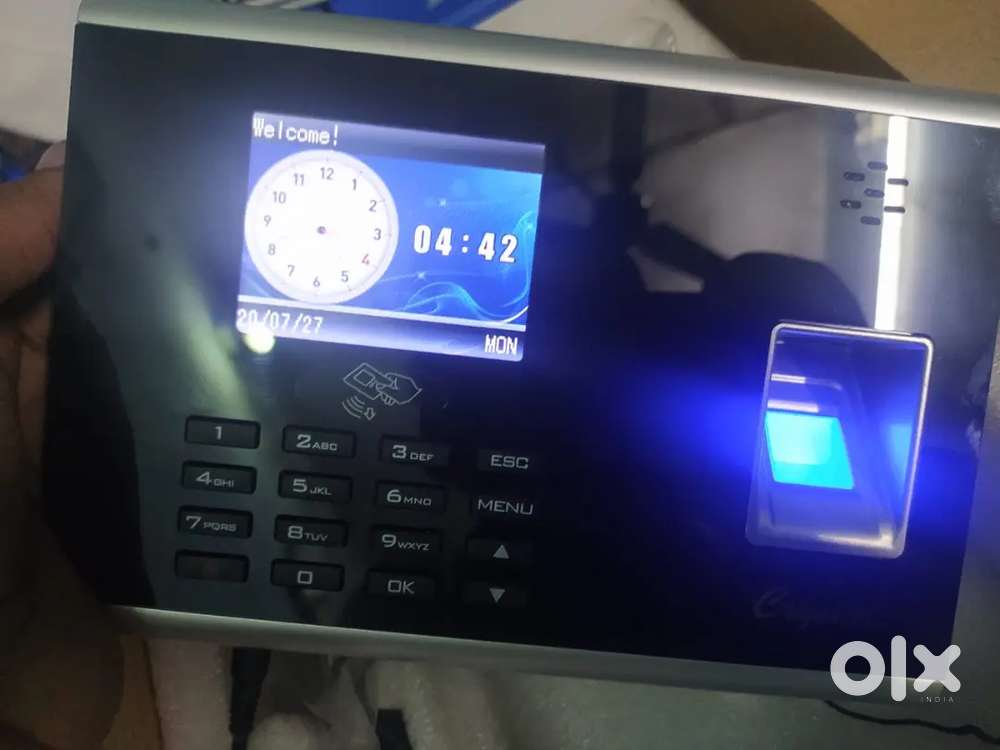 Fingerprint attendance machine