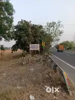 100yard shopcom office On Main Dehlon To Pakhowal Road Ldh.Rate9.50Lac