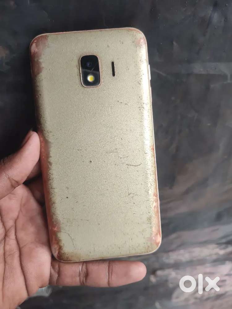 Samsung J 2