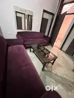Sofa set with table