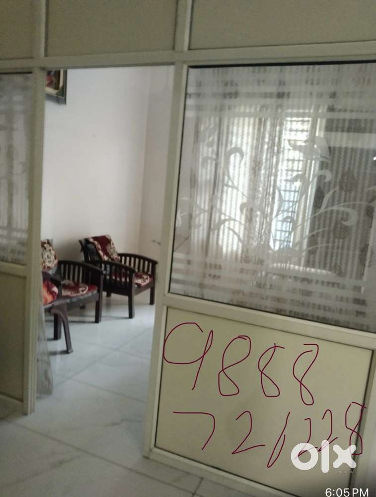 house for rent smoll faimly victoria city zirakpur bhabat