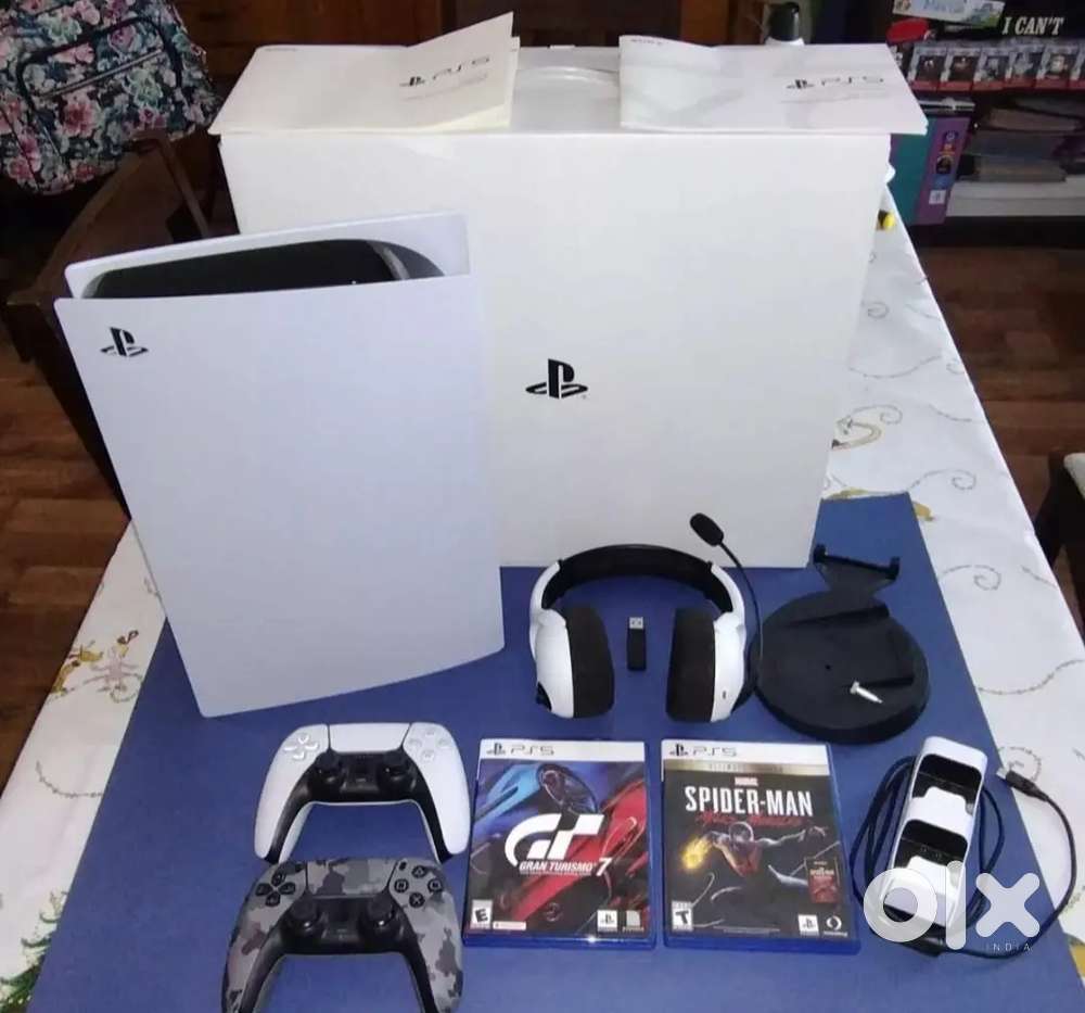 Sony PlayStation 5 Disc Bundle 825gb-1 TB Internal SSD-Controller-Game