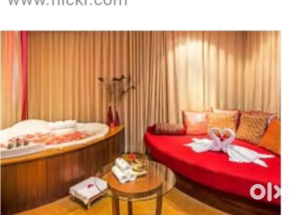 Spa and massage centre services