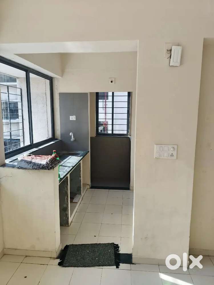 I need flatmate Only girls